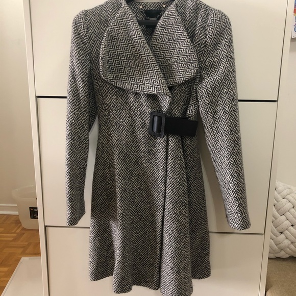 Ted Baker herringbone Coat size 1 Xs/Small - Picture 2 of 7
